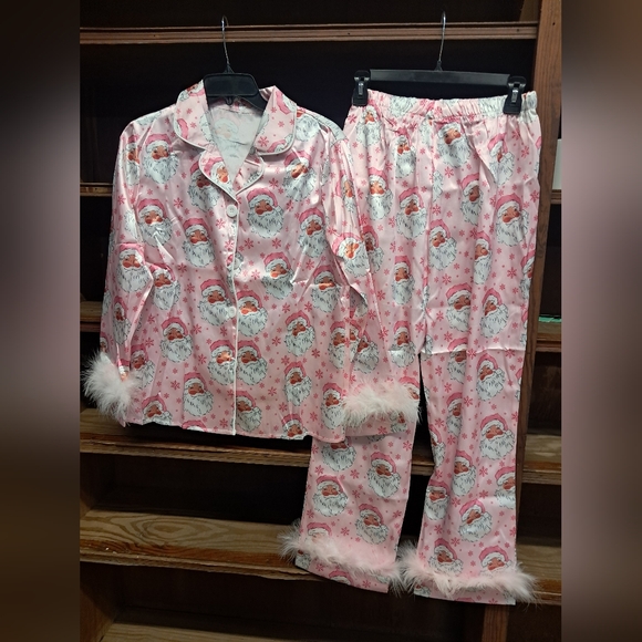 Women's Pink Feather Trim Pajama Set - Picture 4 of 6